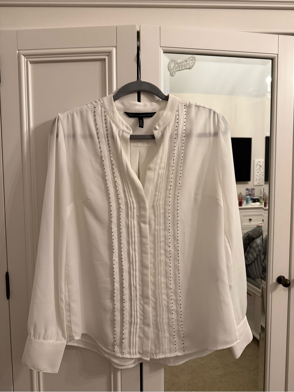 White House Black Market White Pintuck Stud-Trim Band-Collar Blouse